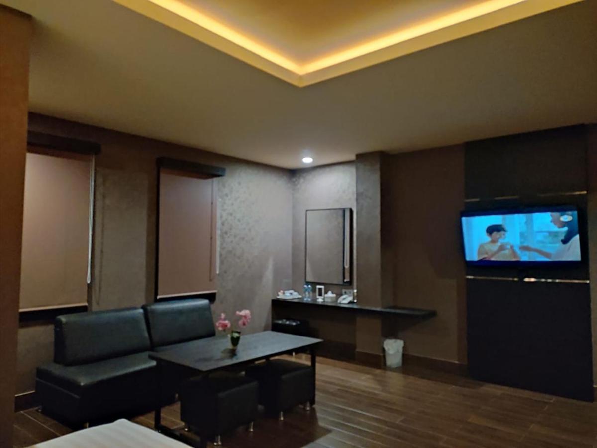 Grand Venetian Hotel Metro Экстерьер фото